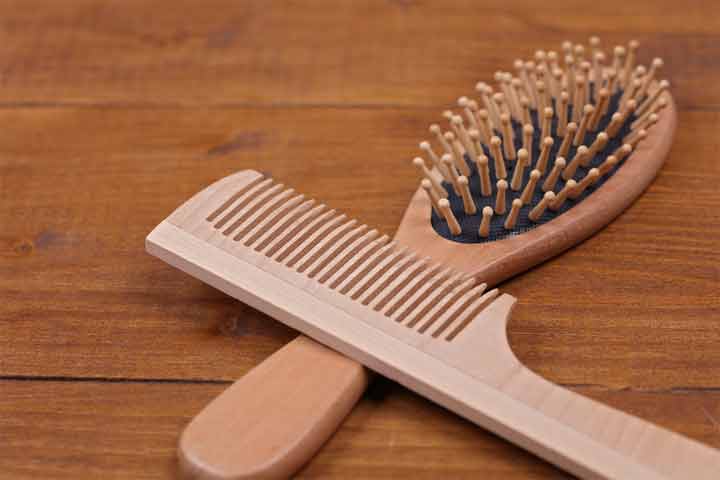 how to use a scalp massage brush