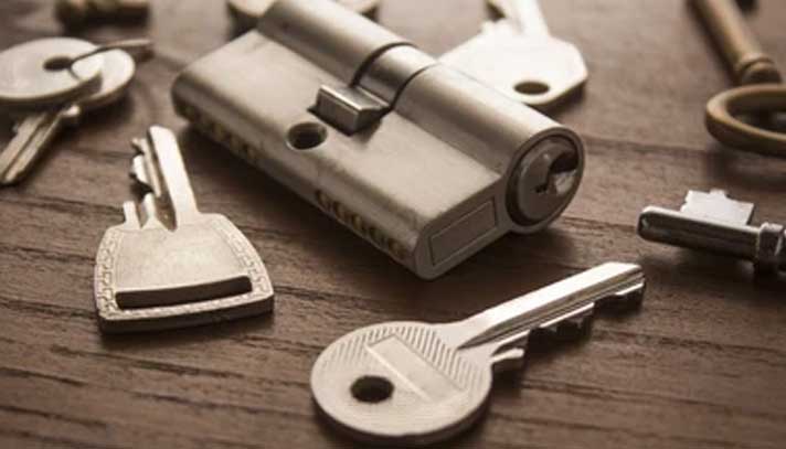 How to Use a Locksmith Kit